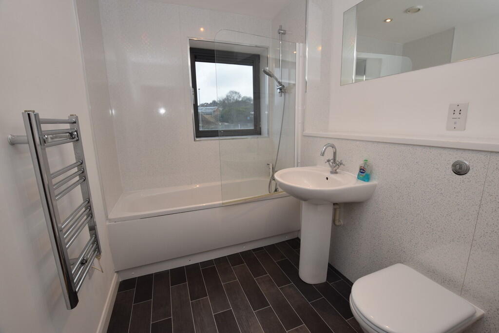 Apartment in Huddersfield - More