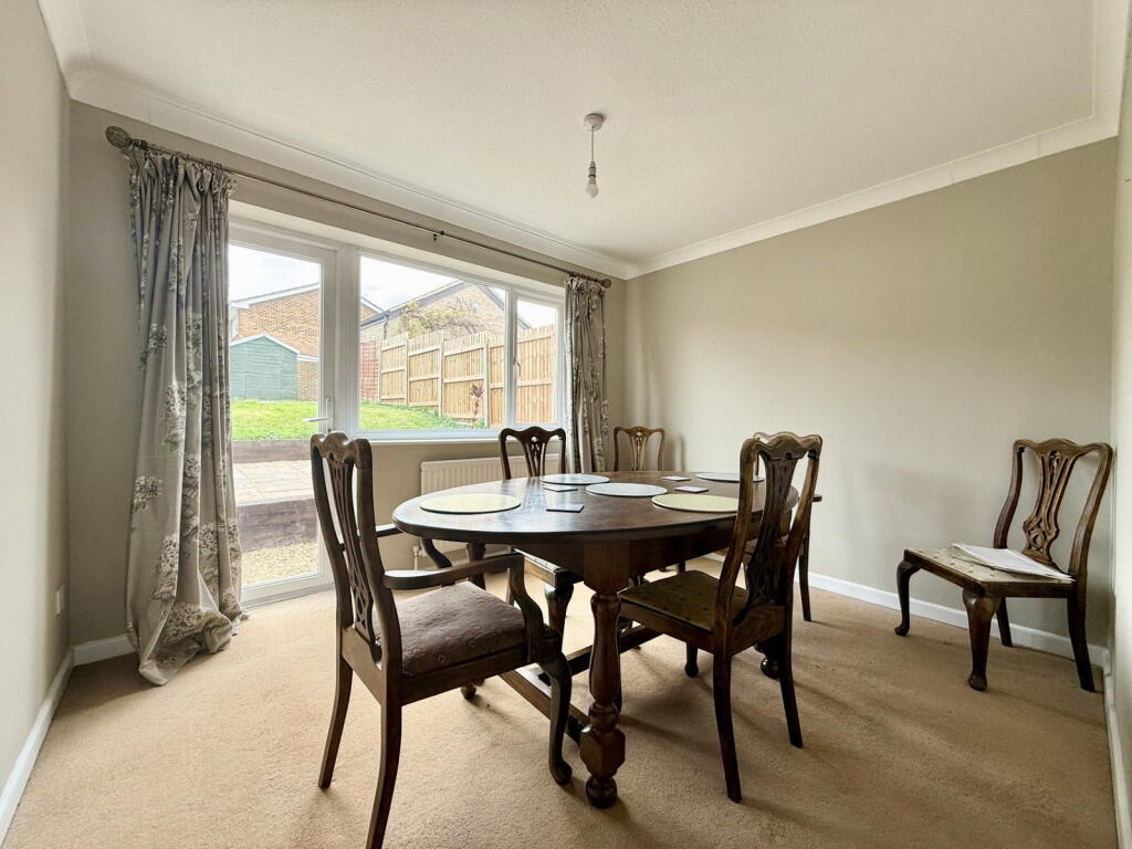 House in Gloucester - View 4