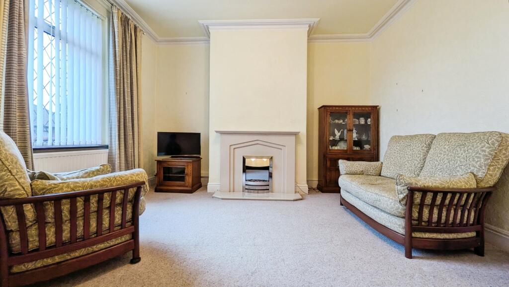 Bardsley Vale Avenue, Oldham, OL8 photo 3