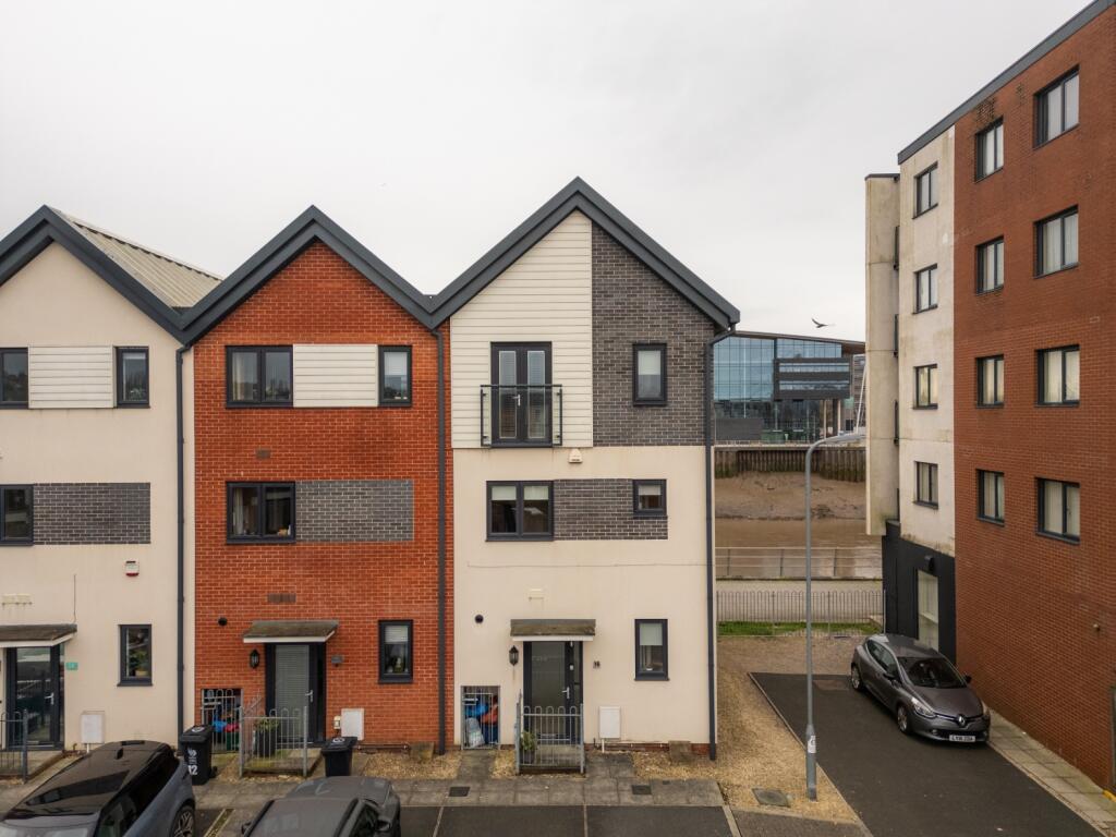 Main image of property: Rhosyn Close, Newport