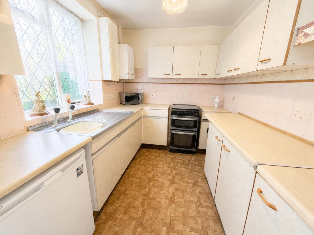 House in Dudley, Yewtree Hill - View 5