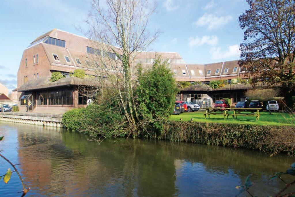 Main image of property: Salisbury City Centre