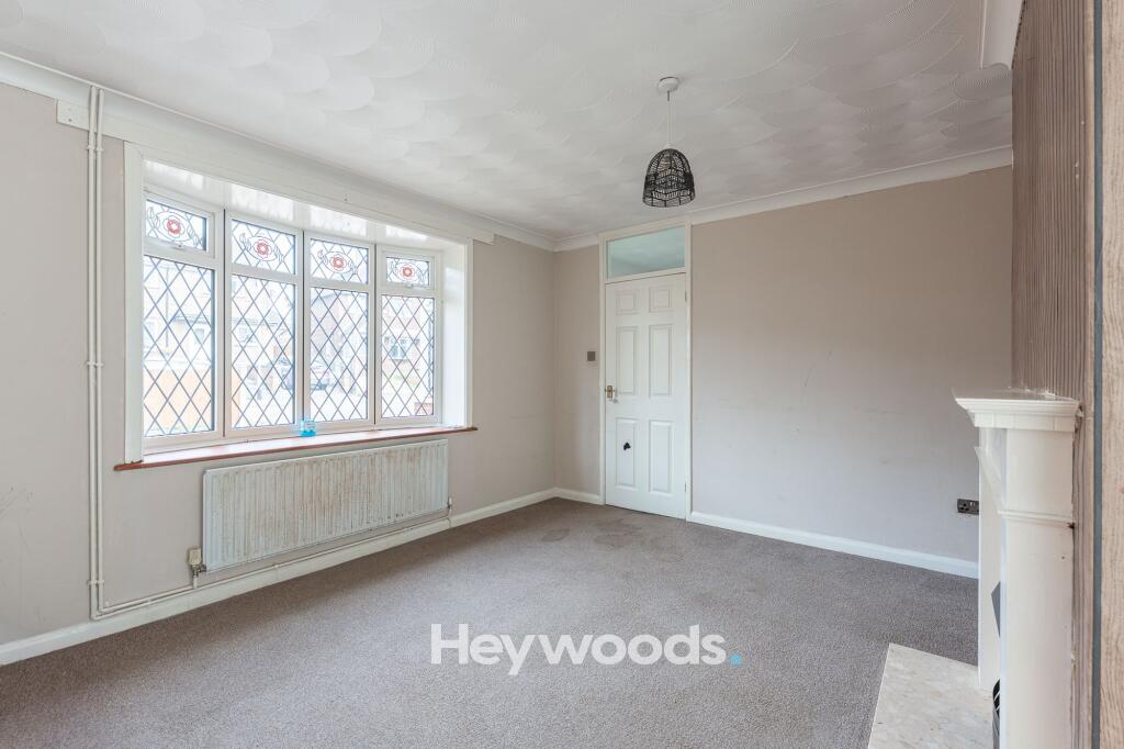 House in Stoke-on-Trent - More