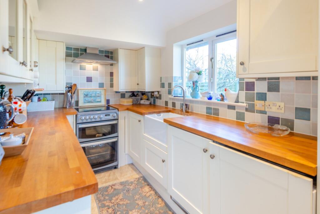 East Common, Harpenden, Hertfordshire - View 6