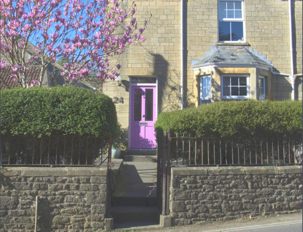 Main image of property: Quaperlake Street, Bruton, BA10