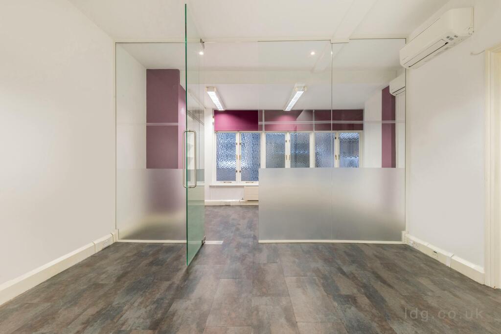 office (4).jpg