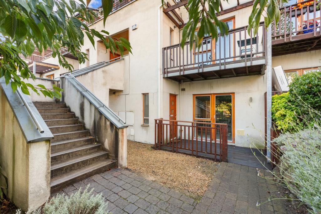 Main image of property: 39 Brennanstown Square, Cabinteely, Dublin 18, D18 RH59