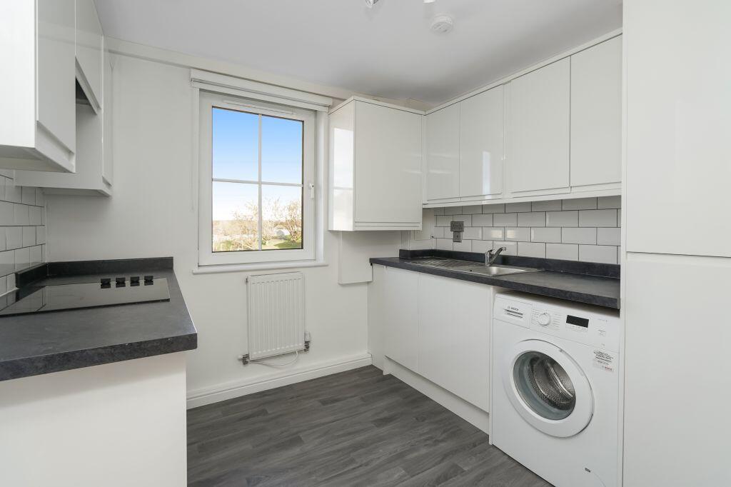 12/9 Stead's Place, Leith, Edinburgh, EH6 5DS - View 5