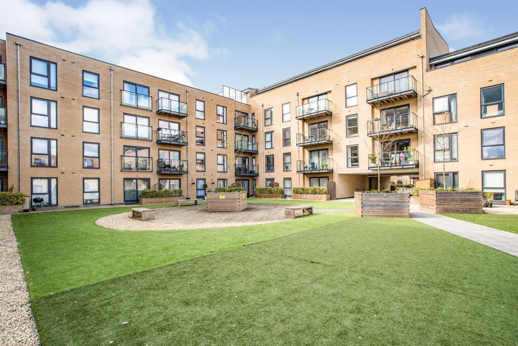 Main image of property: Grover House, HP3