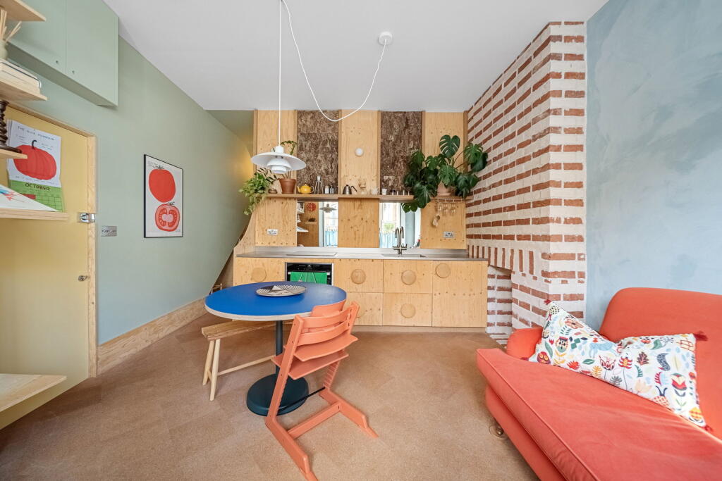 Apartment in London - View 3