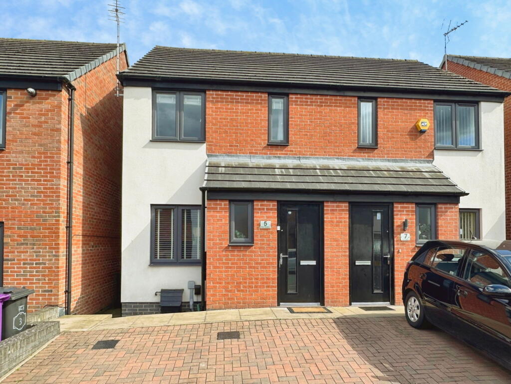 Main image of property: Ohio Gardens, Oxley, Wolverhampton, WV10 6FD