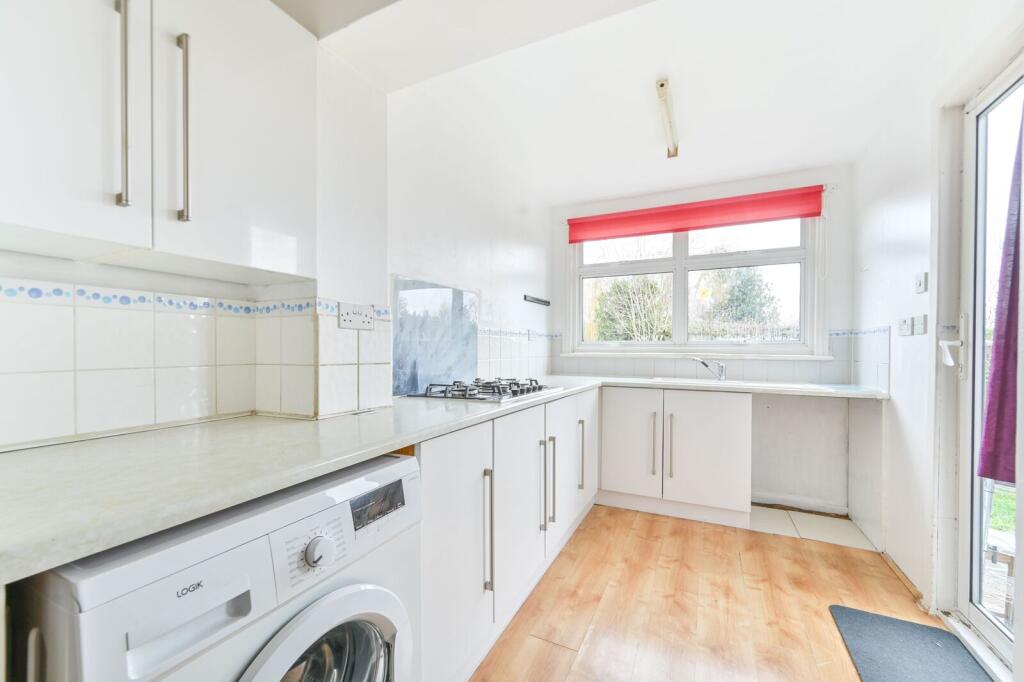 House in London - View 5
