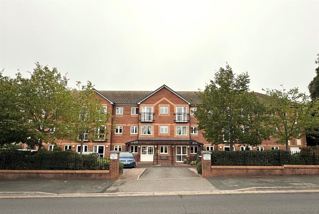 Apartment in Dorchester - View 4