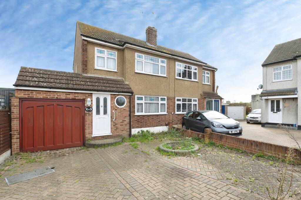 Main image of property: Manstead Gardens, Rainham, Essex, RM13