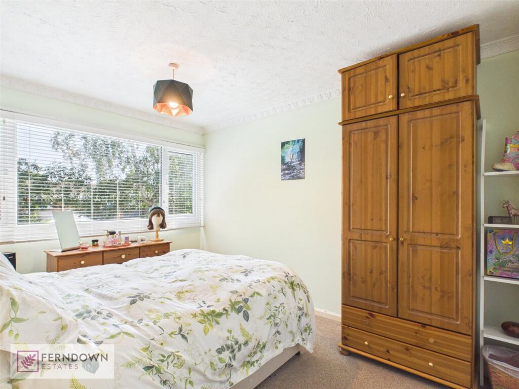 Oak Croft, Chelmsley Wood, Birmingham, West Midlands, B37 - View 5