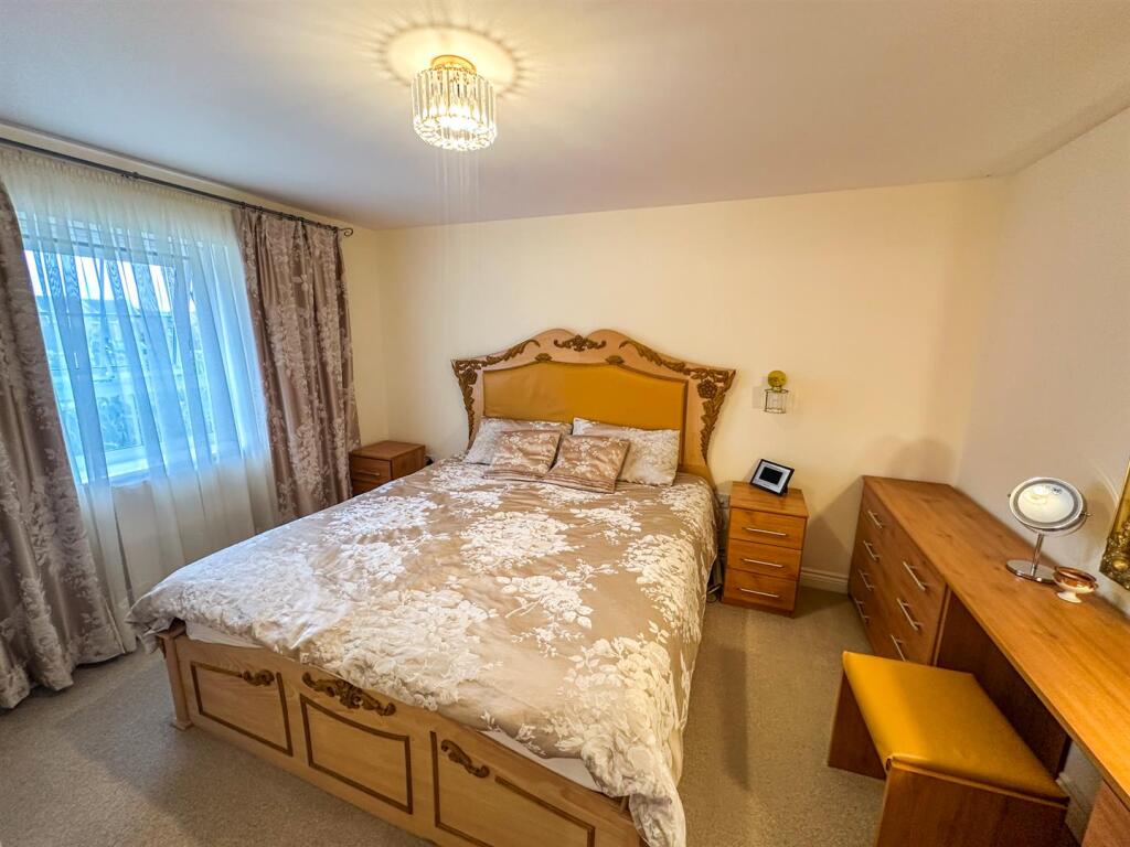 House in Corby - View 5