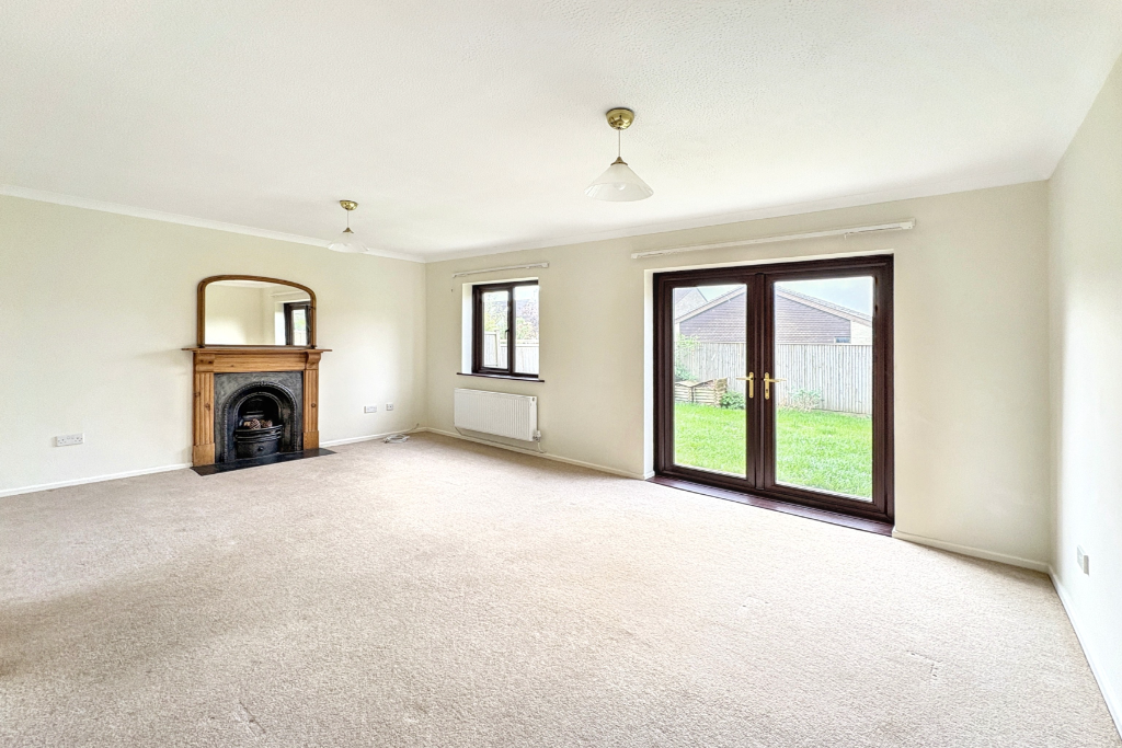 Hibbs Close, Marshfield, South Glos photo 4