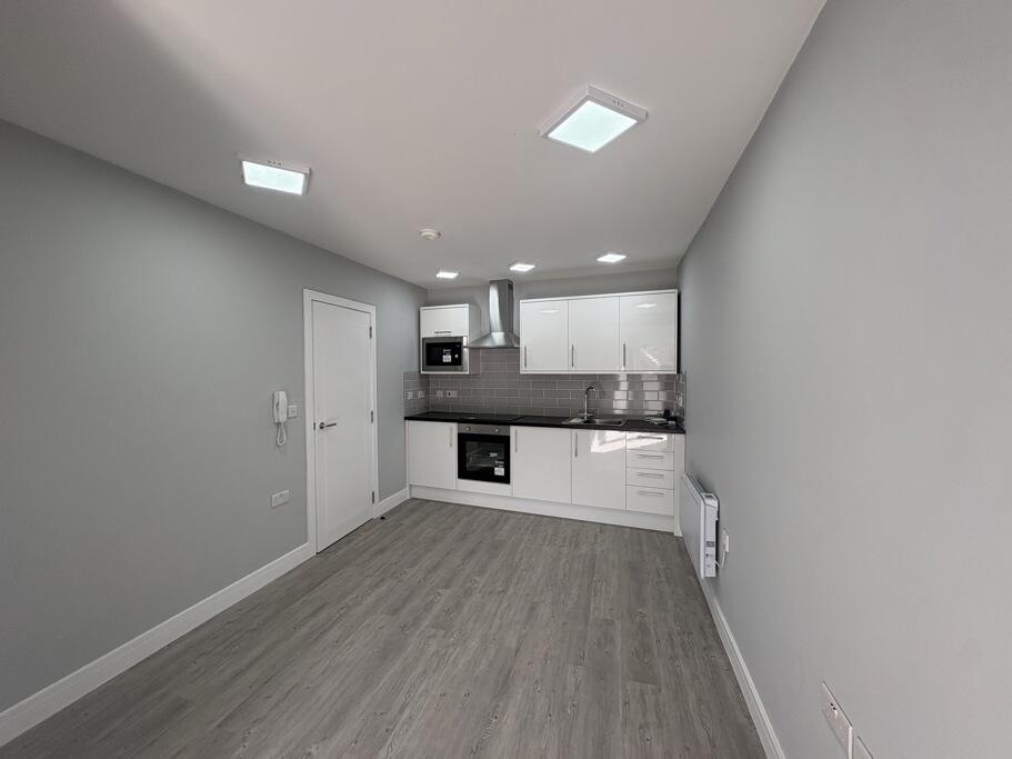 Main image of property: 12b Godstone Road Kenley Surrey CR8 5JE