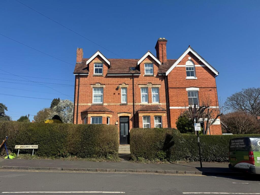 Main image of property: St. Gregorys Road, Stratford-Upon-Avon