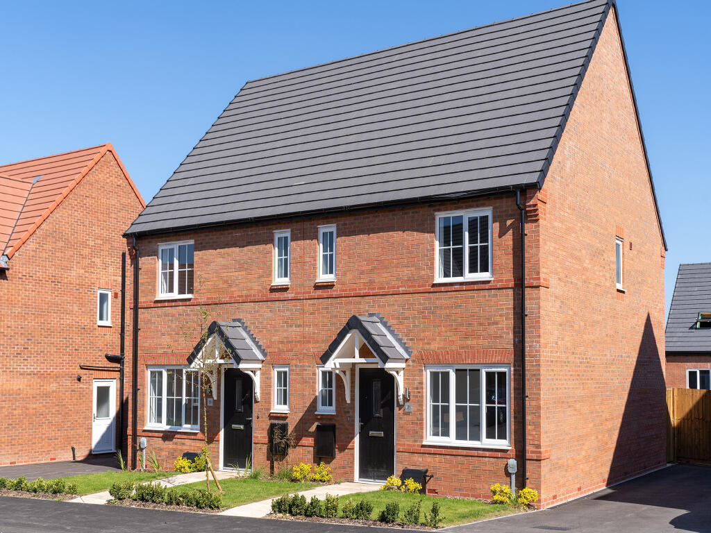 House in Weldon, North Northamptonshire - View 3