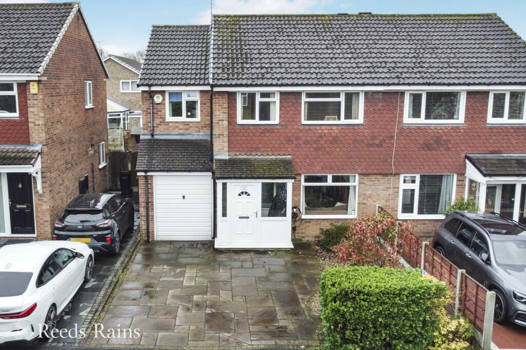 Main image of property: Sherford Close, Hazel Grove, Stockport, Cheshire, SK7
