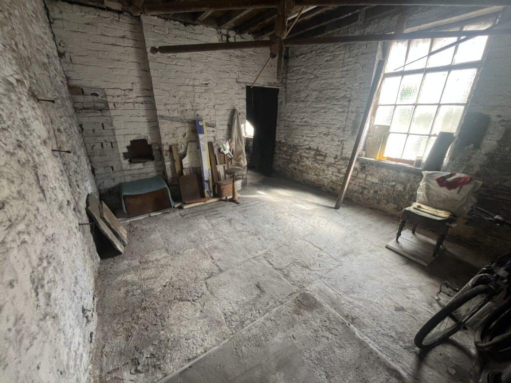 For Sale – Joiners Workshop, Brookside, Skipton, BD23 2HP photo 3