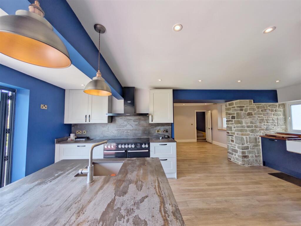 House in Forest of Dean, Saunders Green, West Dean - View 4