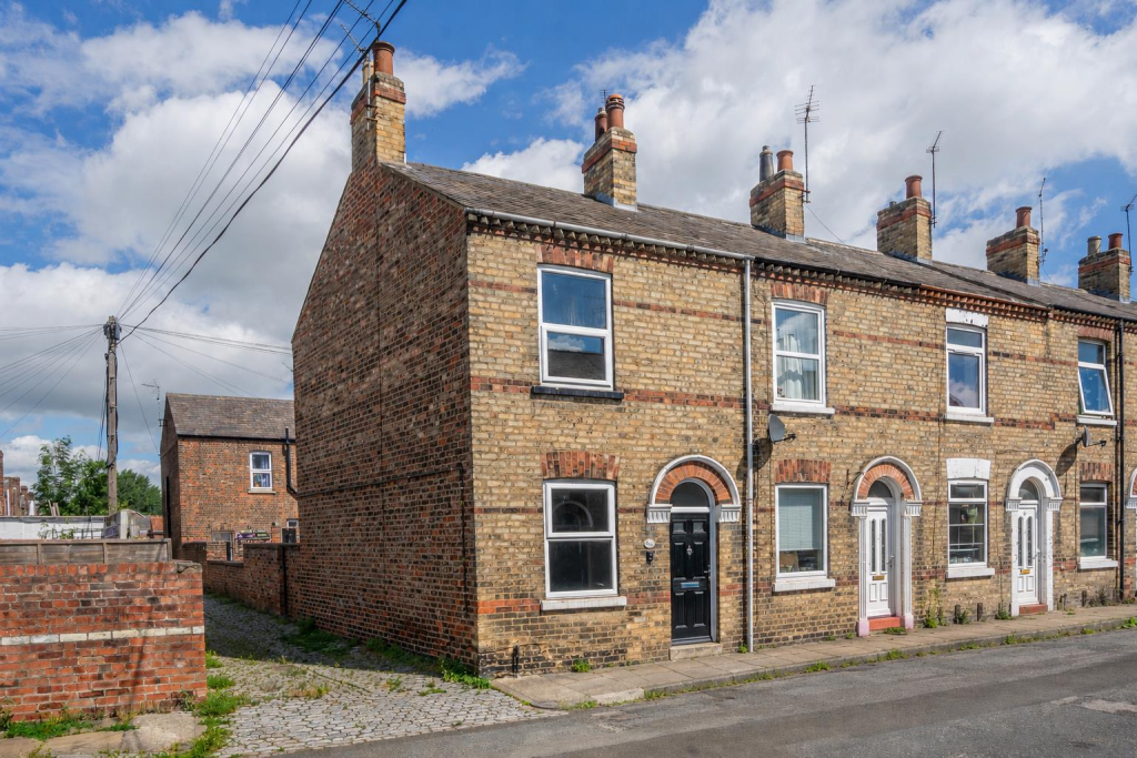Main image of property: Stamford Street West, York, YO26 4UY