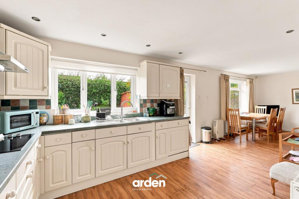 House in Bromsgrove - View 5