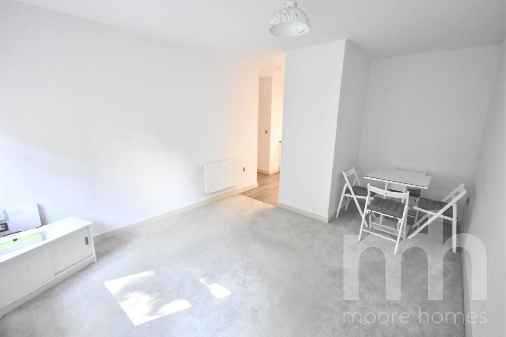 Apartment in Stockport - More