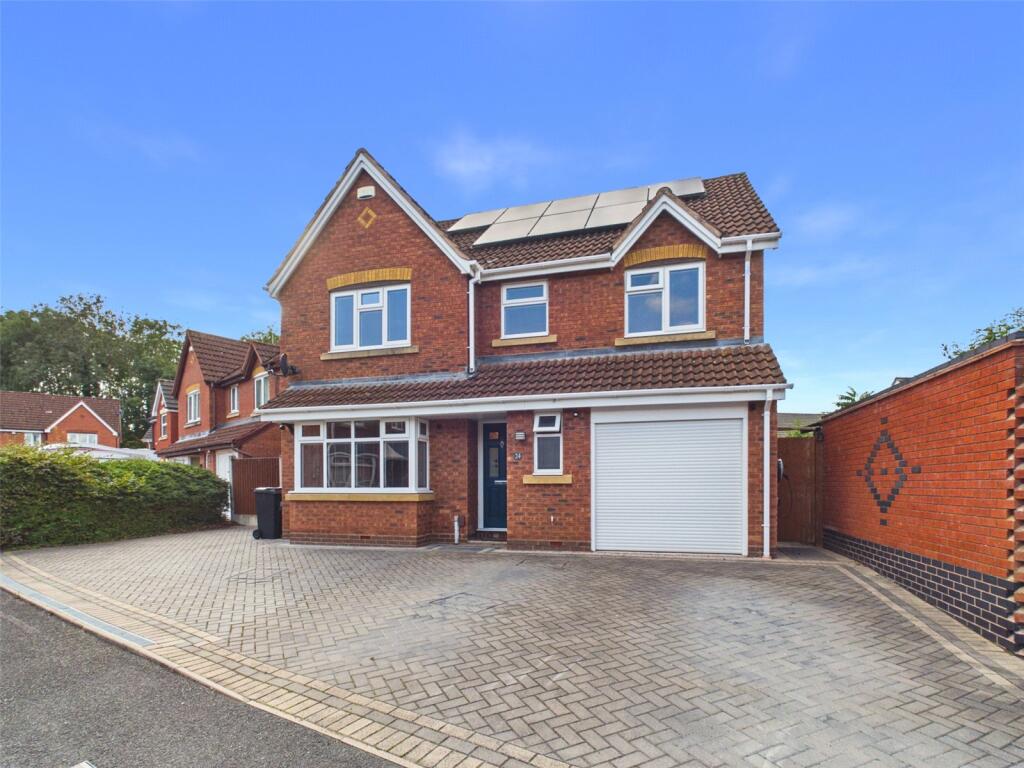 4-bed detached on Hever Avenue, Worcester, Worcestershire, WR4, £475,000