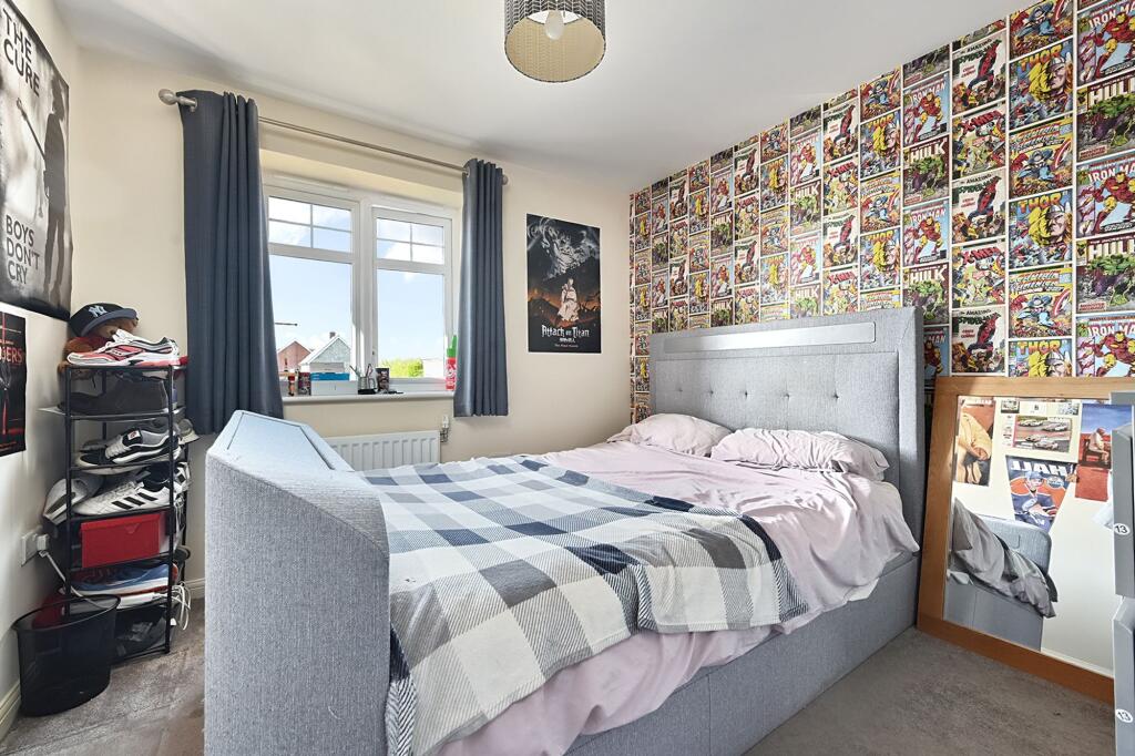House in Wealden, Burfield Grange, Hellingly - View 3