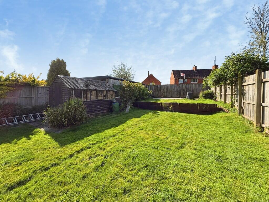 Seaton Road, Yeovil - More