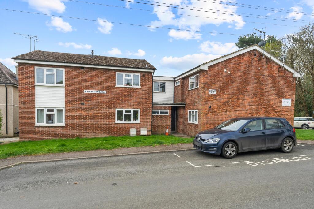 Additional image 10 of School Lane, Essendon, AL9