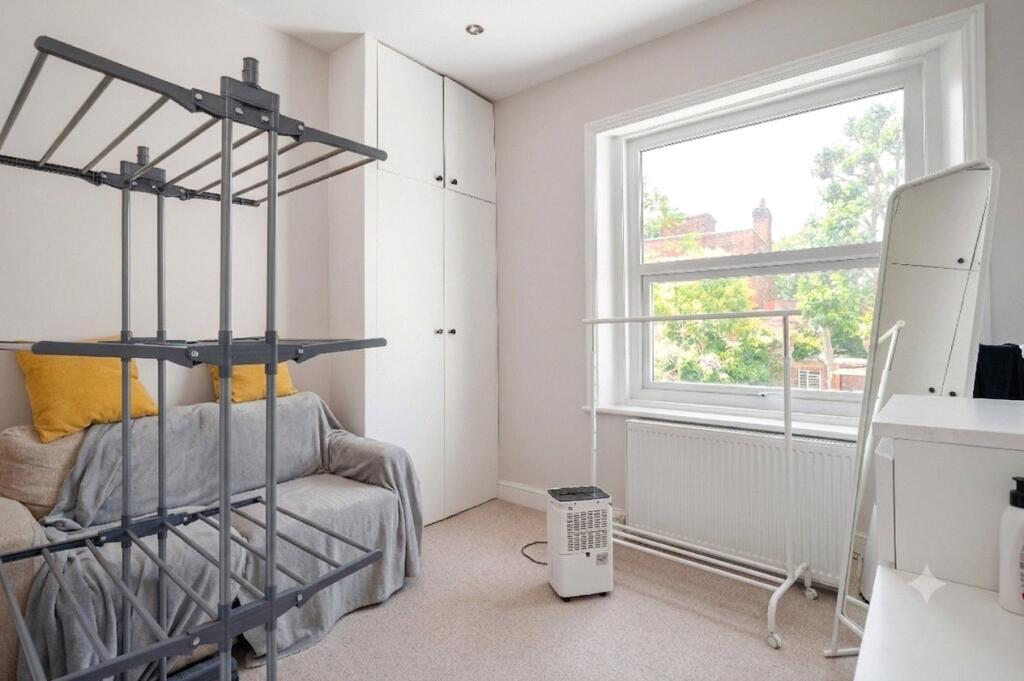 Brecknock Road, London, N7 - View 6