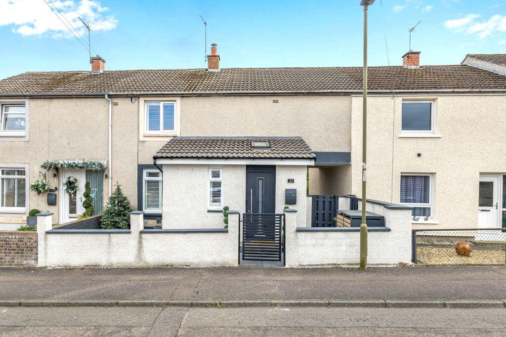 Main image of property: 33 Kaimes View, Danderhall, EH22 1QZ