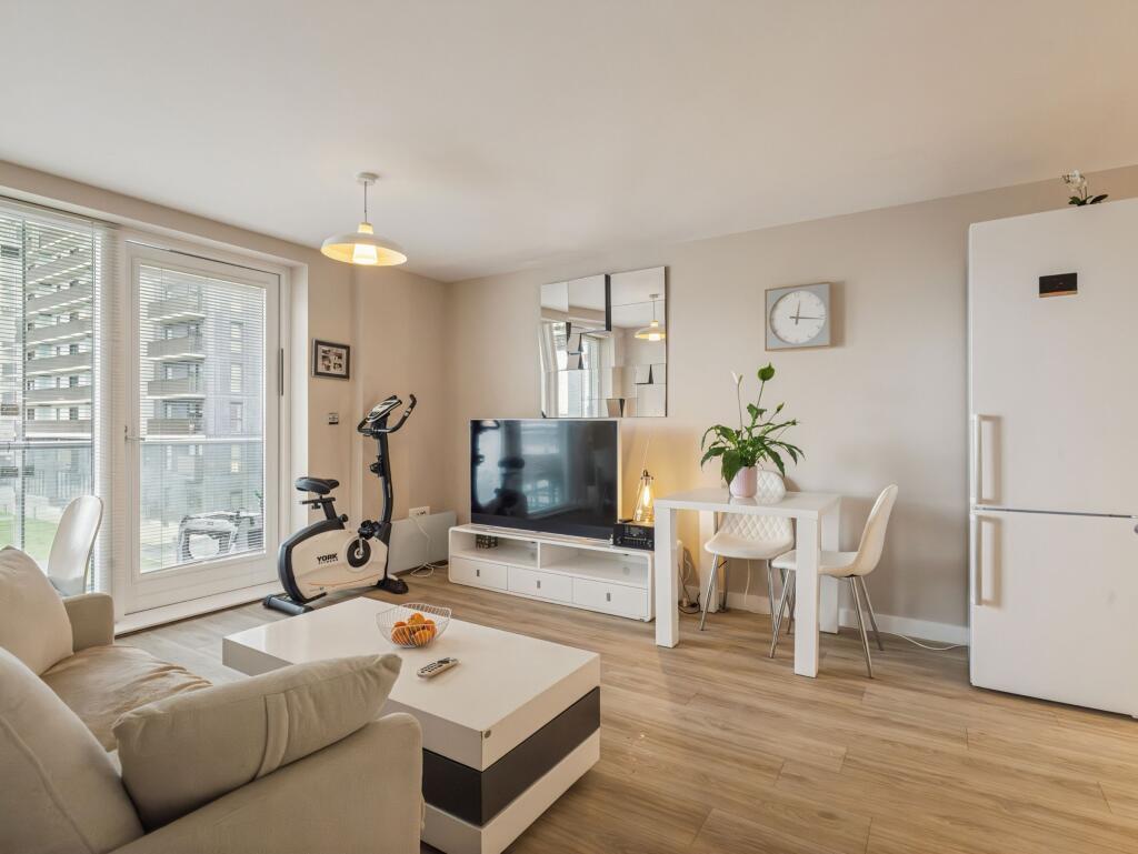 Apartment in Glasgow - View 2
