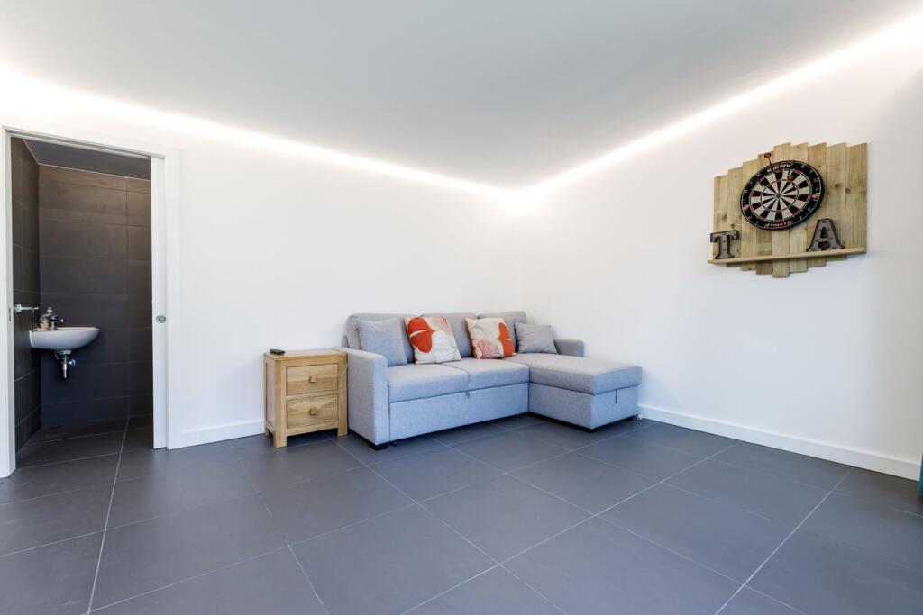 Additional image 42 of Elgin Road, Lilliput, BH14