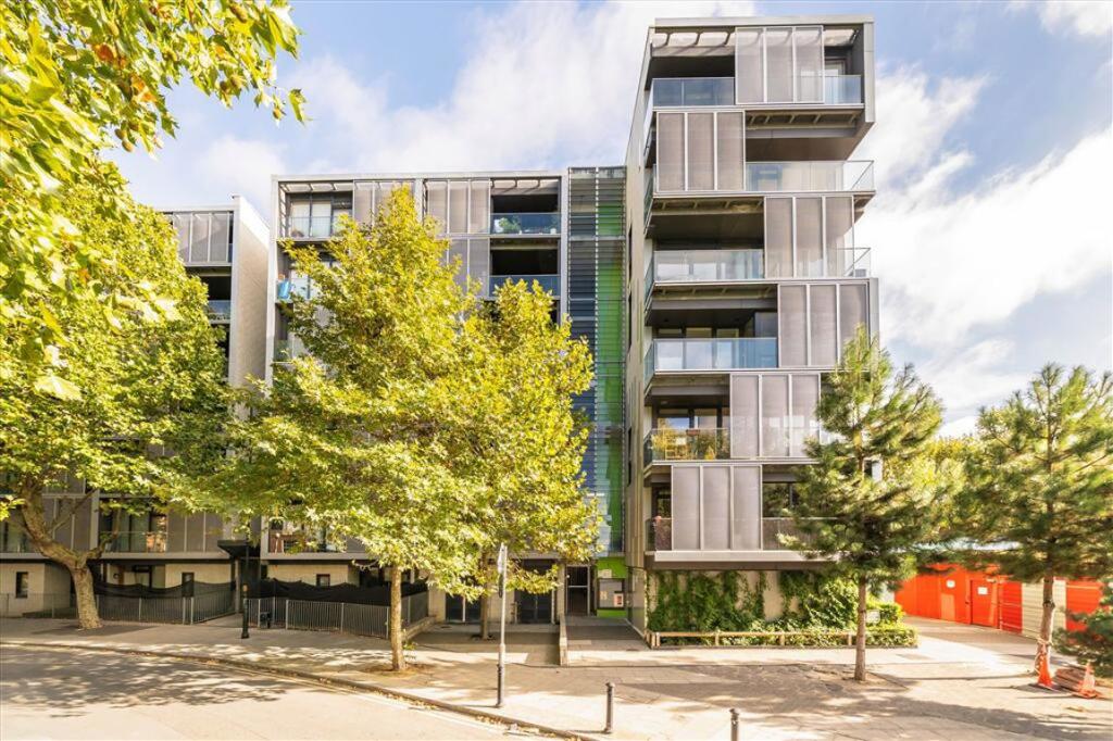 Main image of property: Garland Close, London Bridge