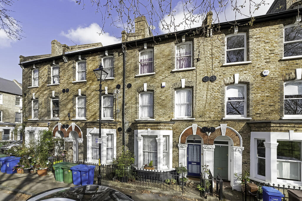 Main image of property: Rust Square, Camberwell, SE5