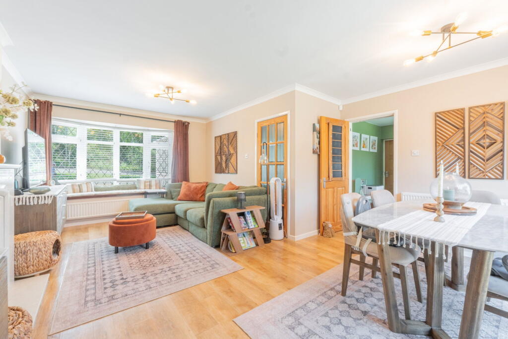 House in Bromsgrove, Wythall - More
