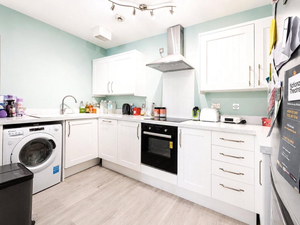 Apartment in London - View 2