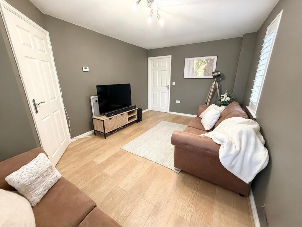 House in Durham - View 3
