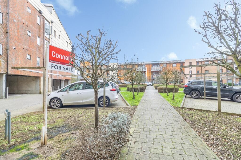 Main image of property: Staverton Grove, Broughton, Milton Keynes
