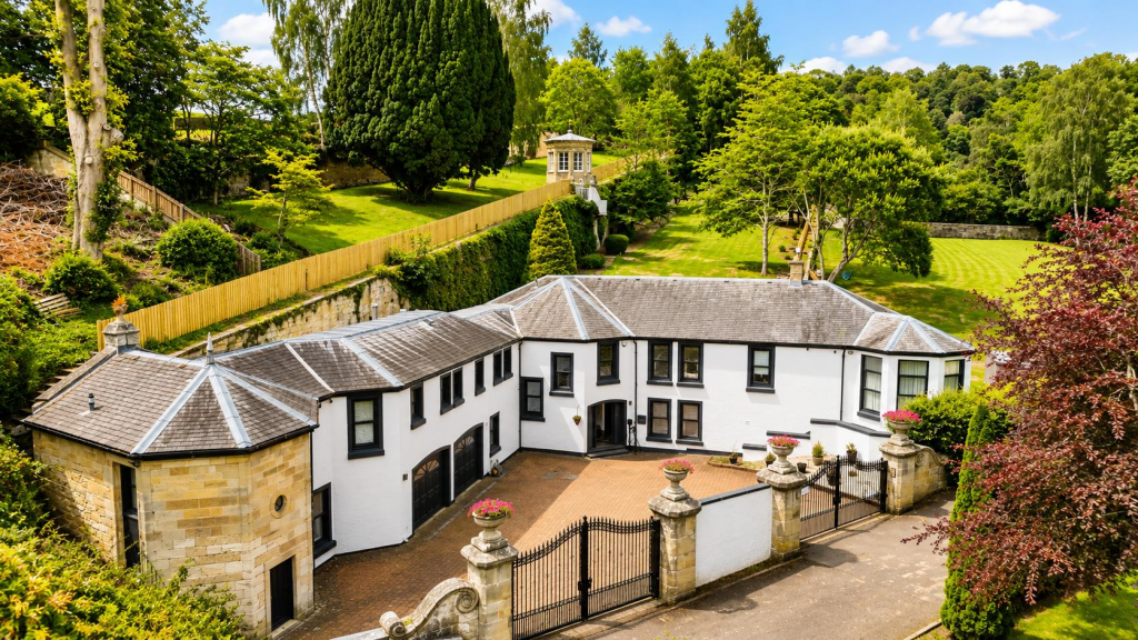 Main image of property: The Italian Gardens, Crossford