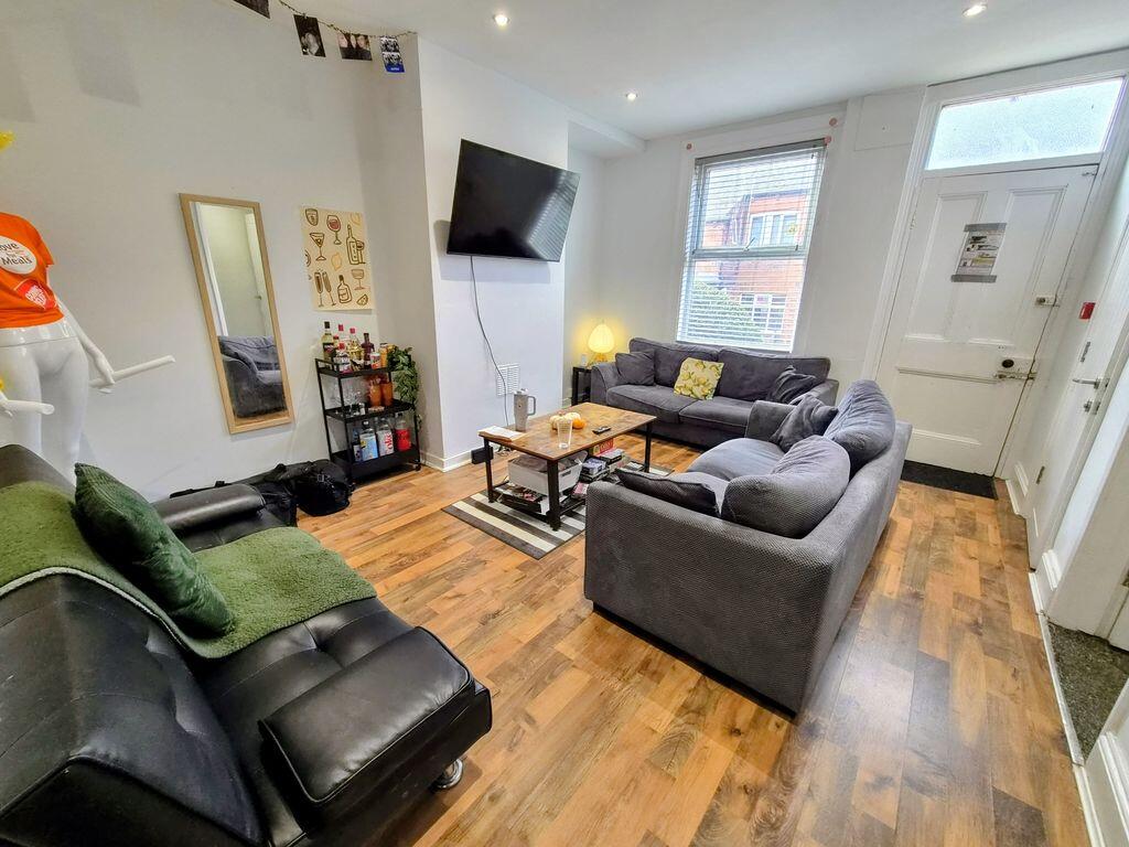 Headingley Avenue, Leeds photo 2