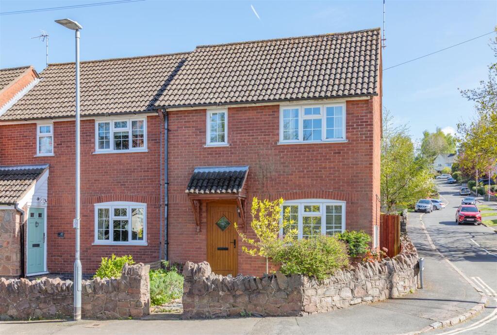 Main image of property: Maplewell Road, Woodhouse Eaves, Loughborough