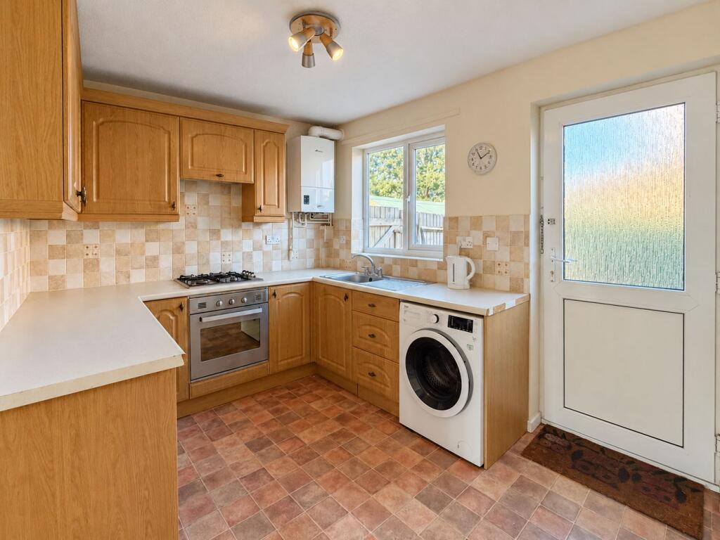 House in Northampton, West Northamptonshire - View 4
