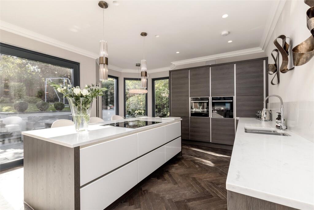 House in Edinburgh - View 4