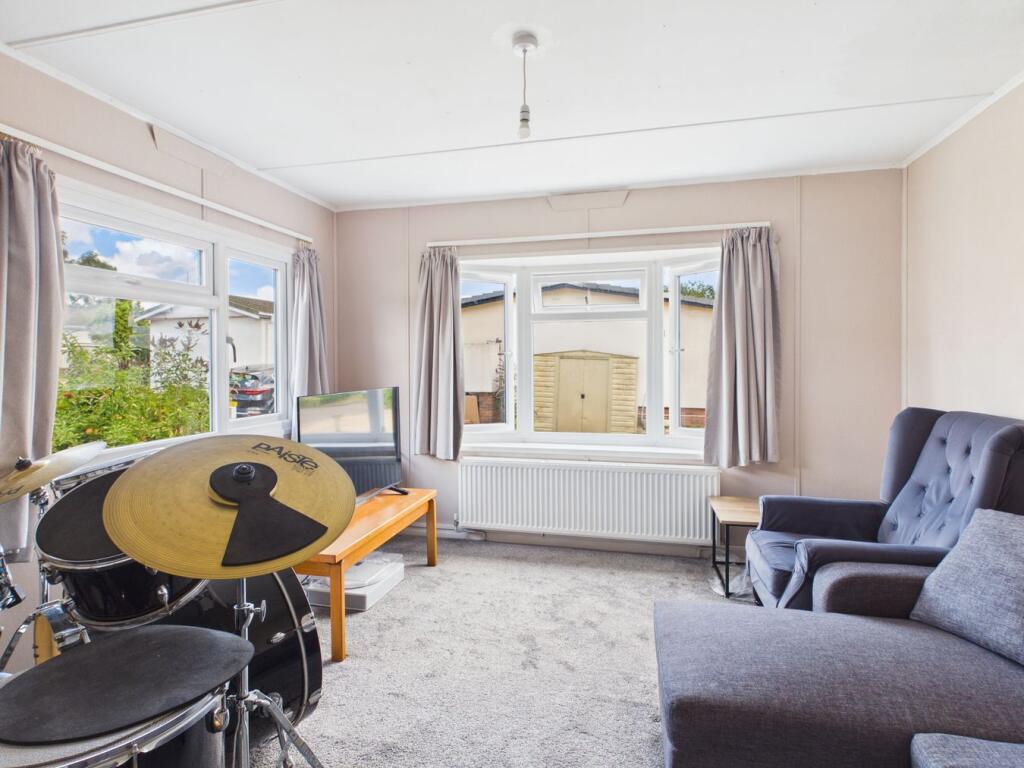 Sherwood Park, Walesby, Newark, NG22 photo 3